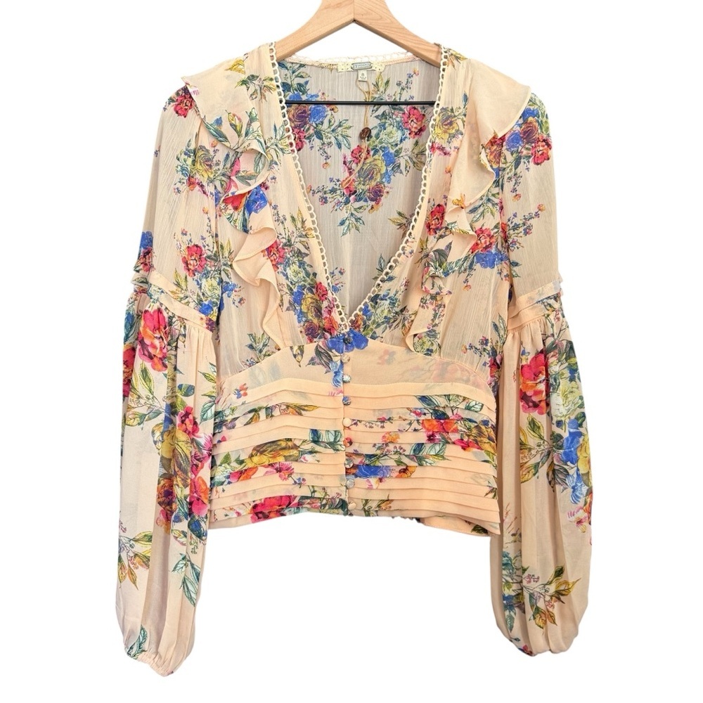 NWT Gimmicks Floral Blouse